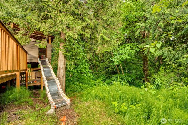 136 Charleston Drive, Kalama, WA 98625