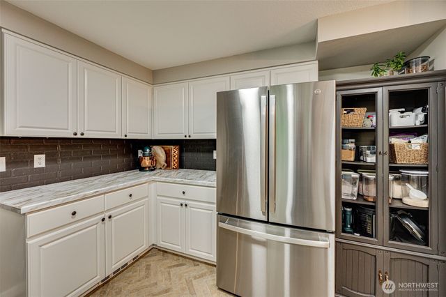 136 Charleston Drive, Kalama, WA 98625