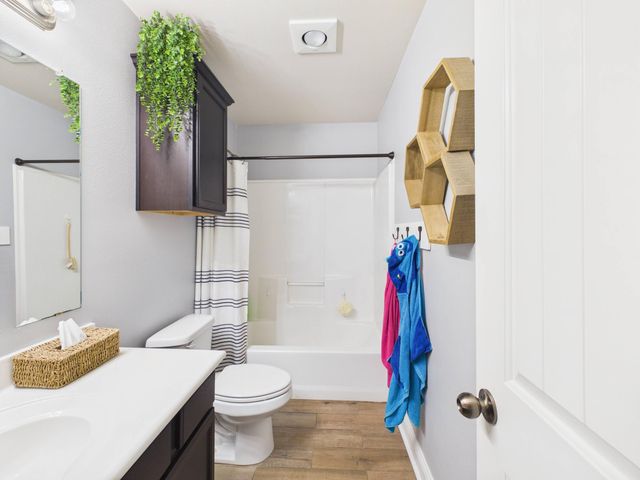 6924 97th Street, Lubbock, TX 79424