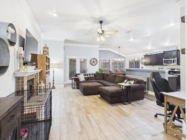 6924 97th Street, Lubbock, TX 79424