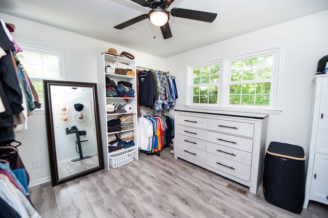 137 Center Street, Inman, SC 29349