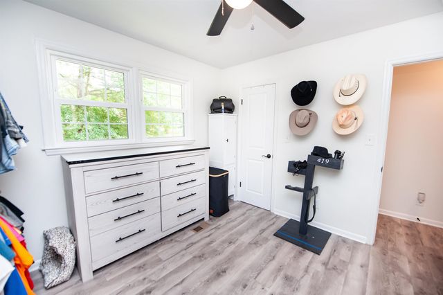 137 Center Street, Inman, SC 29349