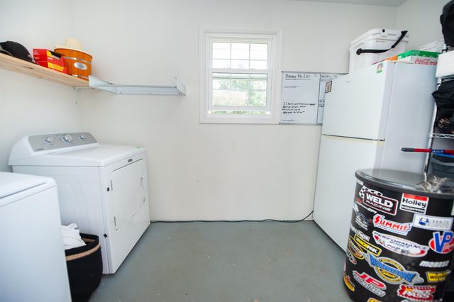 137 Center Street, Inman, SC 29349