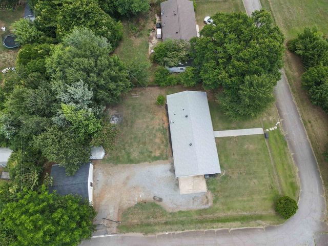 137 Center Street, Inman, SC 29349
