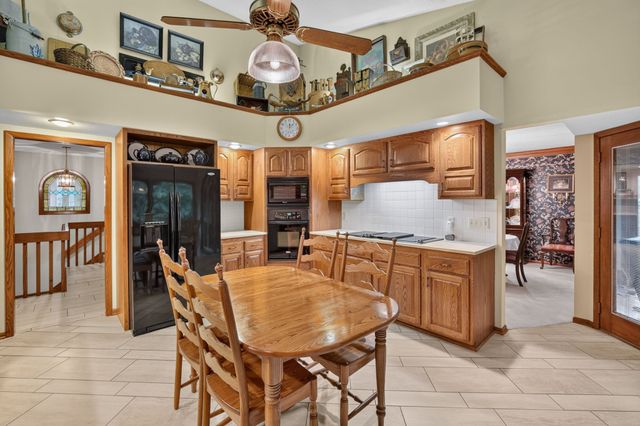 113 SW Country Club Lane, Ankeny, IA 50023