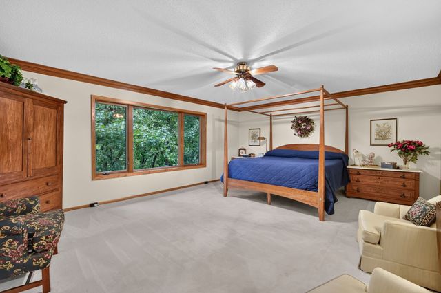 113 SW Country Club Lane, Ankeny, IA 50023