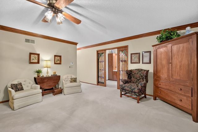 113 SW Country Club Lane, Ankeny, IA 50023