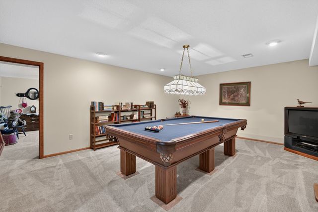 113 SW Country Club Lane, Ankeny, IA 50023