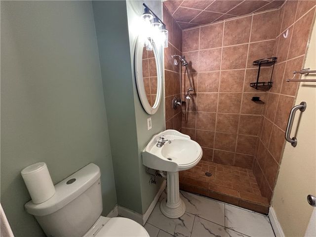 450 Cole St, Corpus Christi, TX 78404