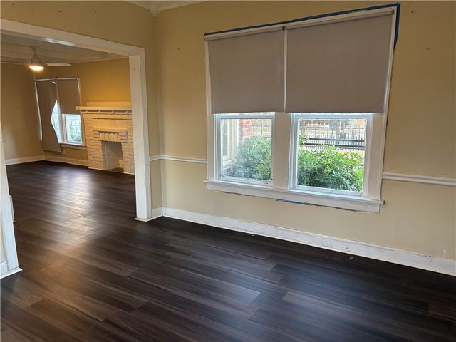 450 Cole St, Corpus Christi, TX 78404