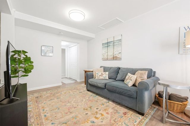 238 Broadway Street, St Simons Island, GA 31522