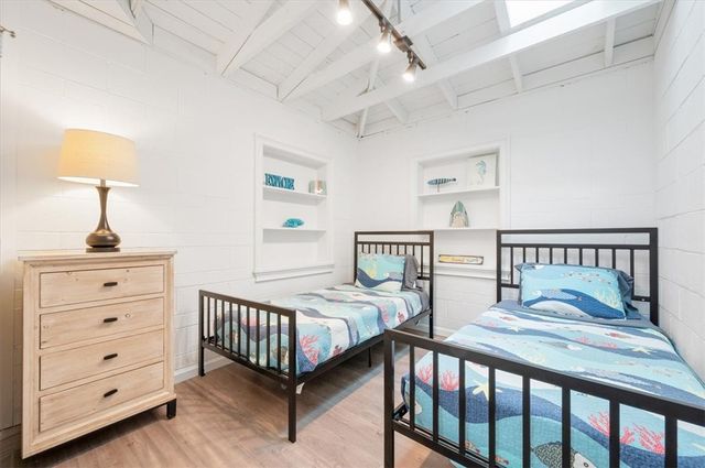 238 Broadway Street, St Simons Island, GA 31522