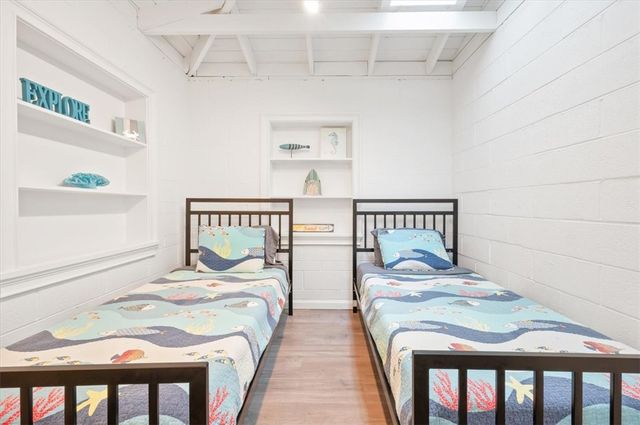 238 Broadway Street, St Simons Island, GA 31522