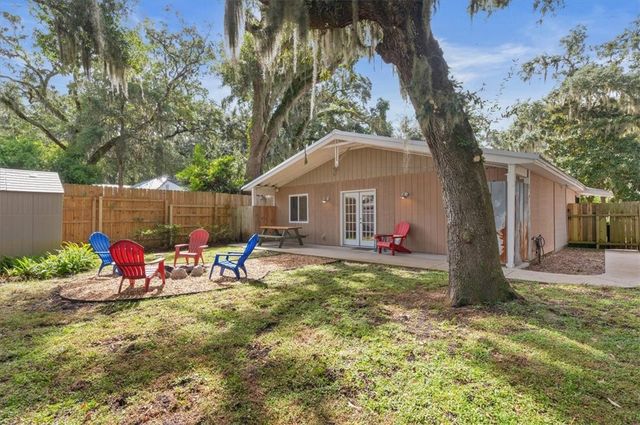 238 Broadway Street, St Simons Island, GA 31522