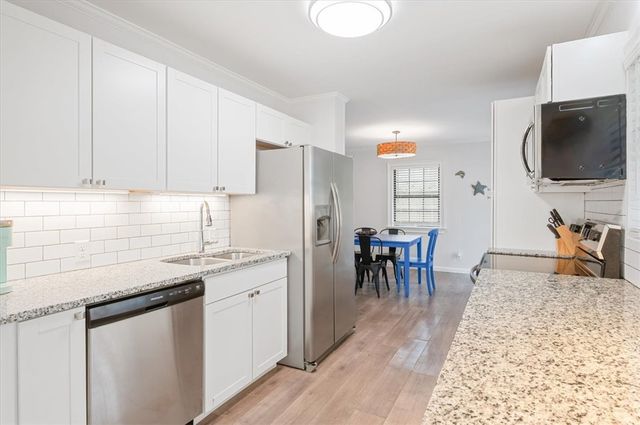 238 Broadway Street, St Simons Island, GA 31522