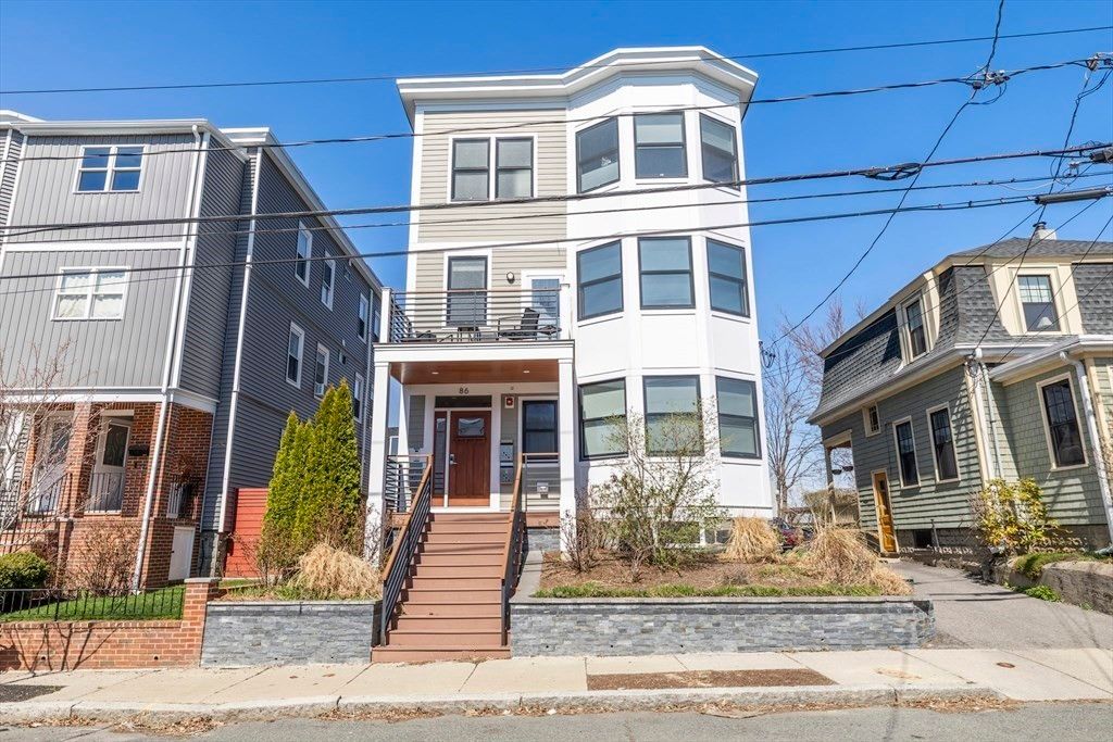 86 Fremont 2, Somerville, MA 02145