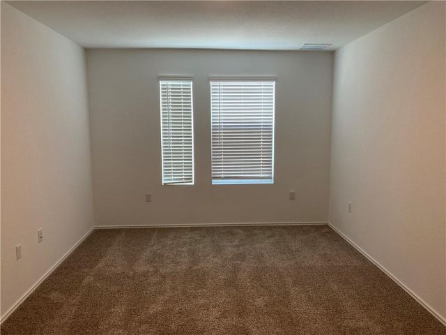 7204 Dancing Wind LN, Del Valle, TX 78617