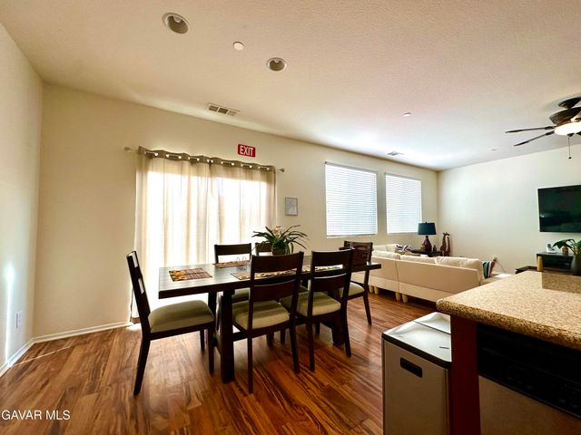 2324 Hay Market Street, Rosamond, CA 93560