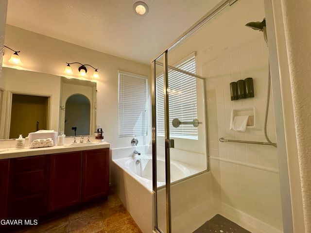 2324 Hay Market Street, Rosamond, CA 93560