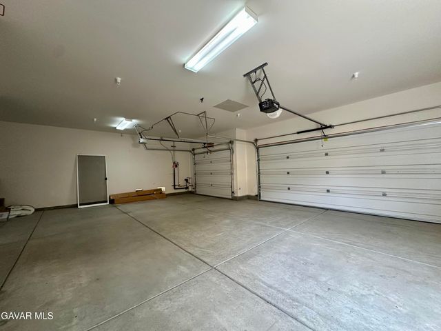 2324 Hay Market Street, Rosamond, CA 93560