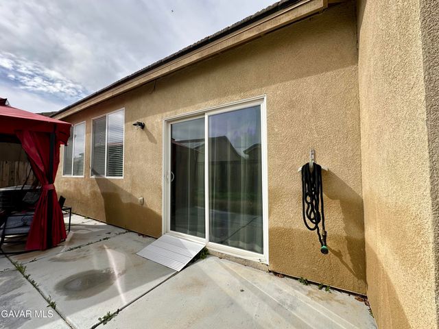 2324 Hay Market Street, Rosamond, CA 93560