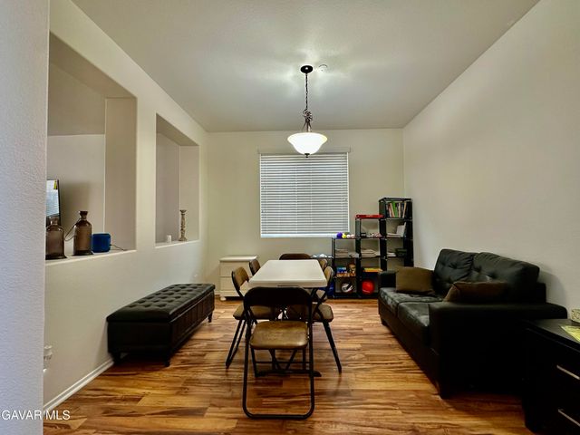 2324 Hay Market Street, Rosamond, CA 93560