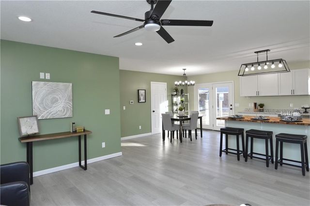 404 Lynn Street, Lawson, MO 64062