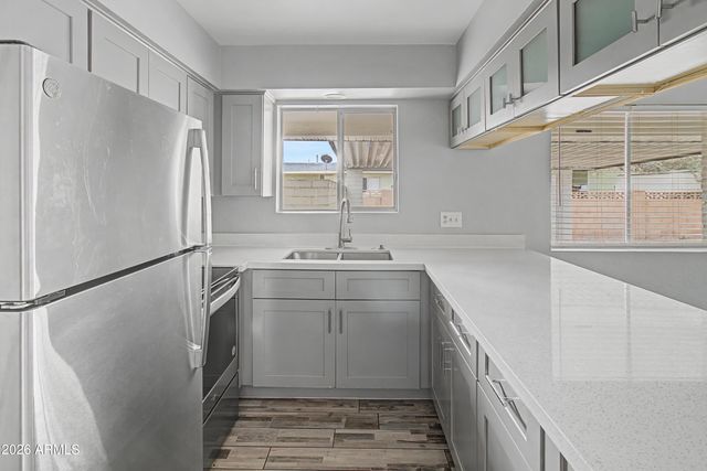 1129 N WEDGEWOOD Circle, Mesa, AZ 85203