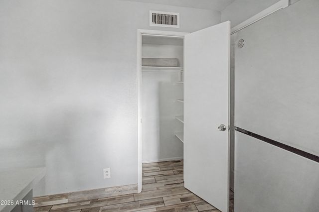 1129 N WEDGEWOOD Circle, Mesa, AZ 85203