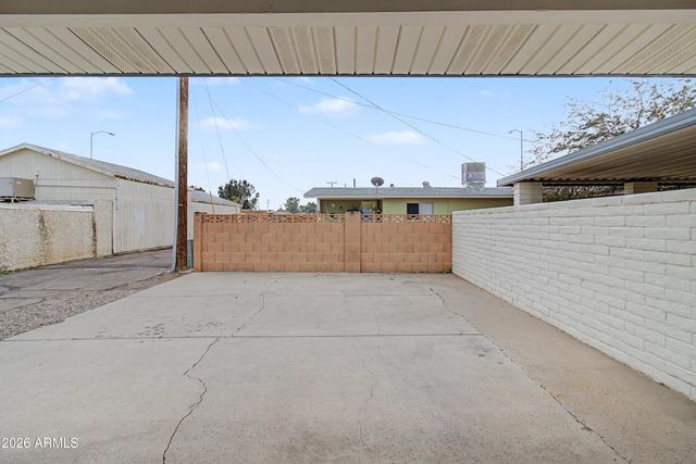 1129 N WEDGEWOOD Circle, Mesa, AZ 85203