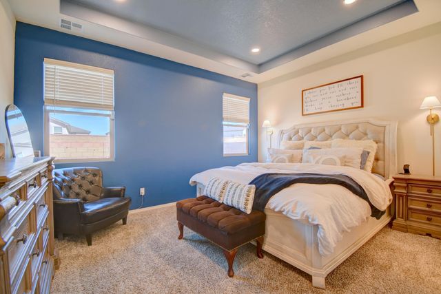 2717 Camino Plata Loop NE, Rio Rancho, NM 87144