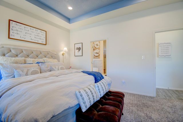 2717 Camino Plata Loop NE, Rio Rancho, NM 87144