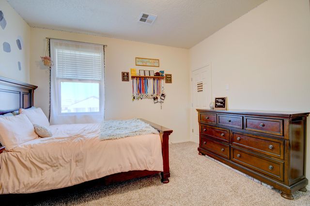 2717 Camino Plata Loop NE, Rio Rancho, NM 87144