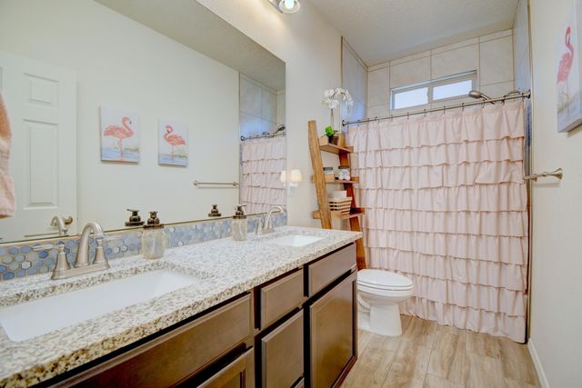 2717 Camino Plata Loop NE, Rio Rancho, NM 87144