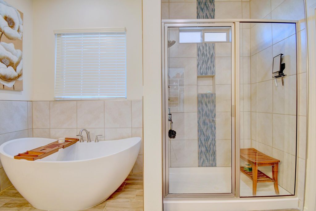 Image 13 of property listing at 2717 Camino Plata Loop NE, Rio Rancho, NM 87144