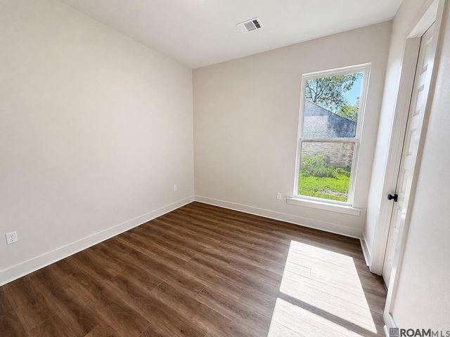 15952 J Baughman Aly, Walker, LA 70785
