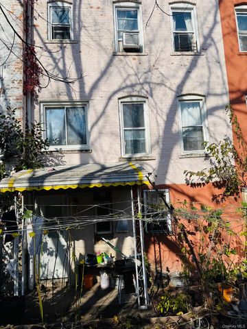 95-12 Woodhaven Court, Ozone Park, NY 11416