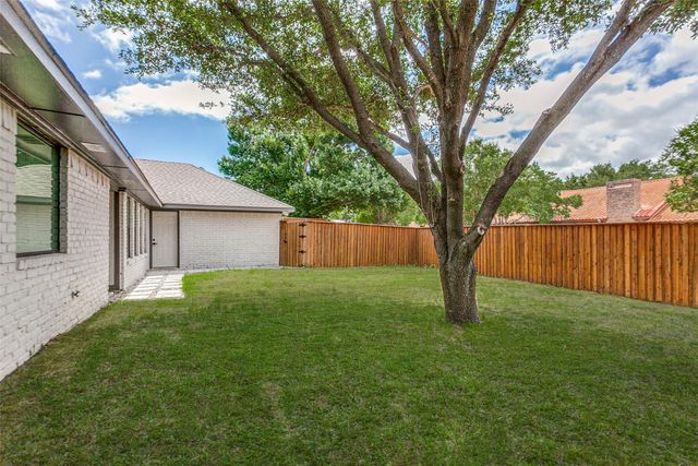 17 Gettysburg Lane, Richardson, TX 75080