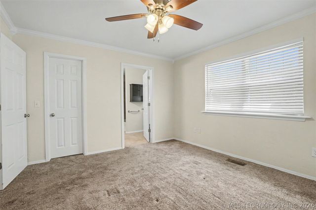 122 Lakeview Drive, Mannford, OK 74044