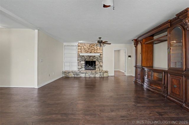 122 Lakeview Drive, Mannford, OK 74044