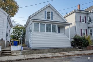 616 Woodman St, Fall River, MA 02724