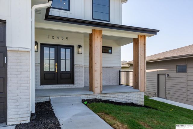 21408 Taylor Street, Elkhorn, NE 68022