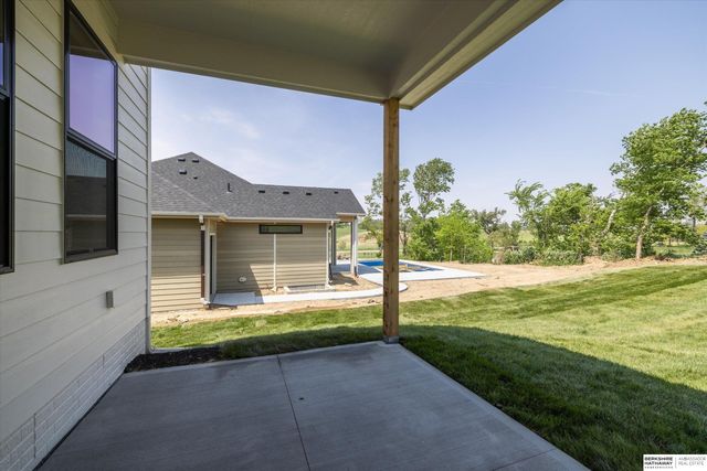 21408 Taylor Street, Elkhorn, NE 68022