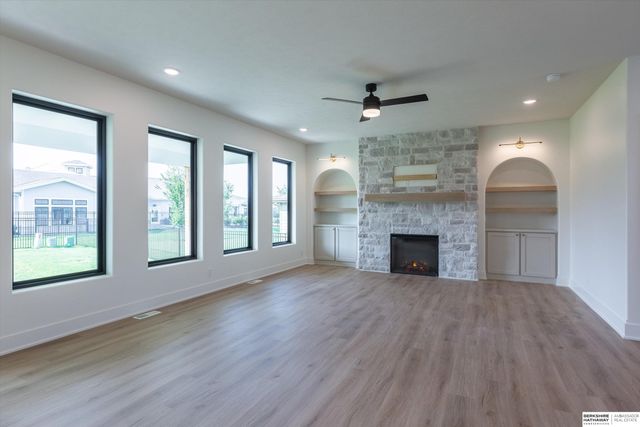 21408 Taylor Street, Elkhorn, NE 68022