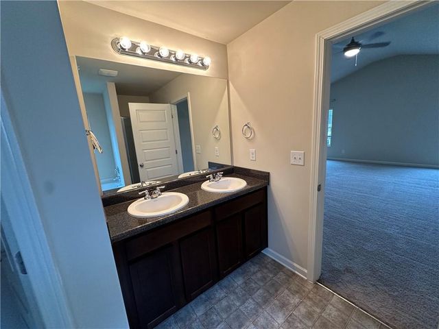 376 Pernell Drive, Hampton, GA 30228