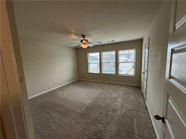 376 Pernell Drive, Hampton, GA 30228