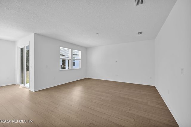 3530 AMERICANA Drive, Green Cove Springs, FL 32043