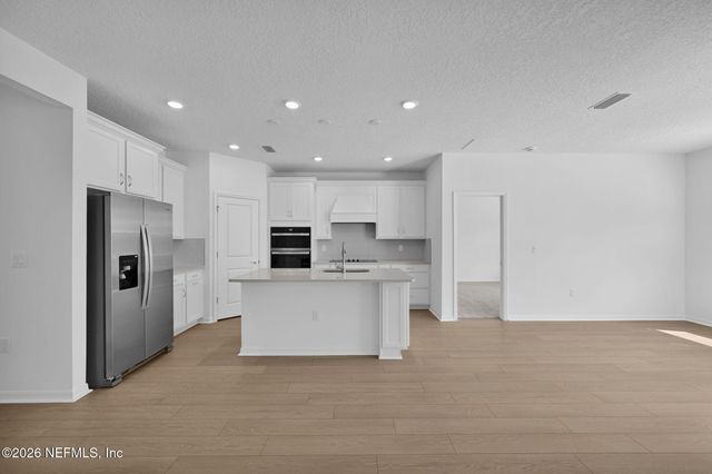 3530 AMERICANA Drive, Green Cove Springs, FL 32043