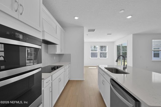 3530 AMERICANA Drive, Green Cove Springs, FL 32043