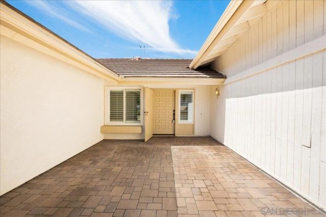 17526 Saint Andrews, Poway, CA 92064